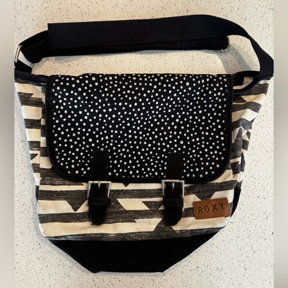Roxy Crossbody Bag